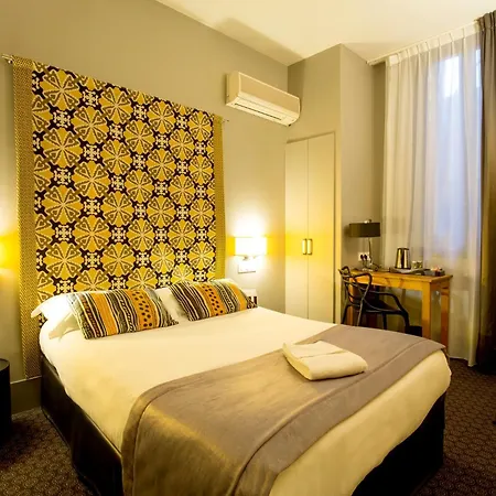 Raymond 4 Hotel 3*