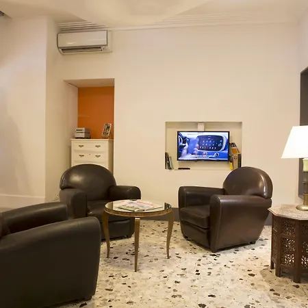 Hotel Raymond 4 Tuluza