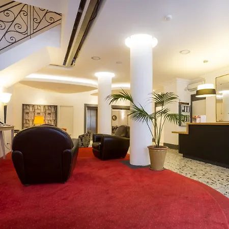 Raymond 4 Hotel 3*