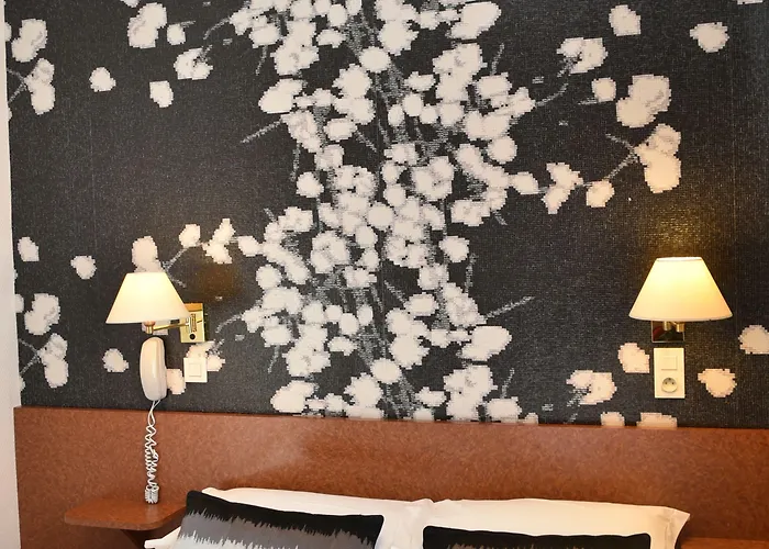 Raymond 4 3* Toulouse